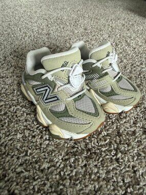 New Balance 9060 Infant 'Green Gum' Size 4